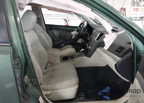 2011 Subaru Outback 2.5I Premium z USA, uszkodzony, nr VIN 4S4BRBCC1B3403501